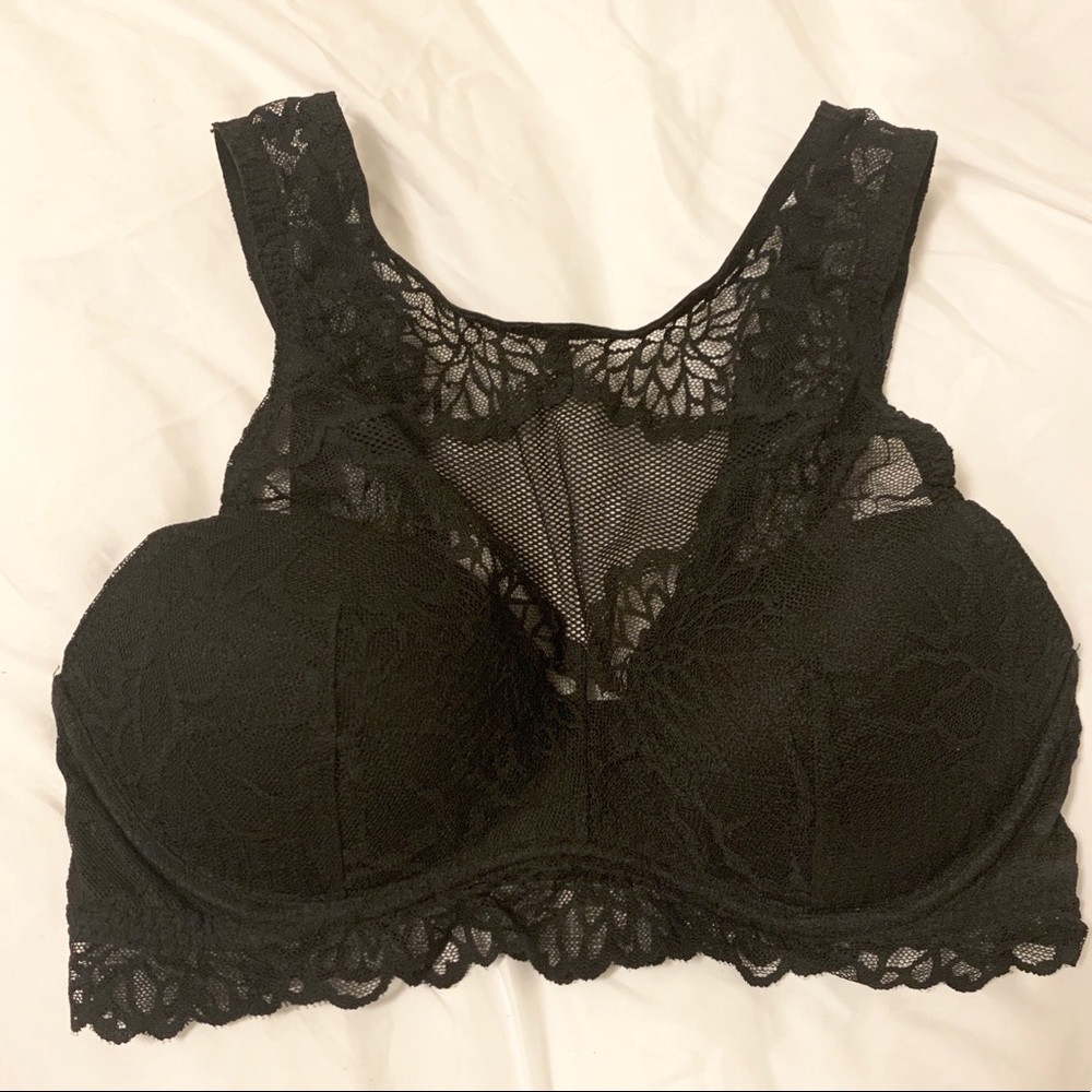 Medium black lace Victoria’s Secret PINK bralette